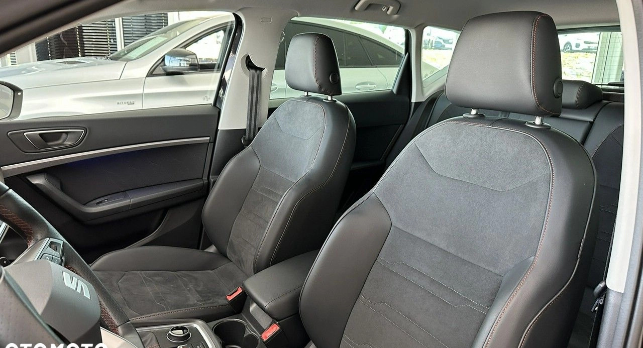 Seat Ateca cena 135900 przebieg: 27230, rok produkcji 2022 z Gozdnica małe 631